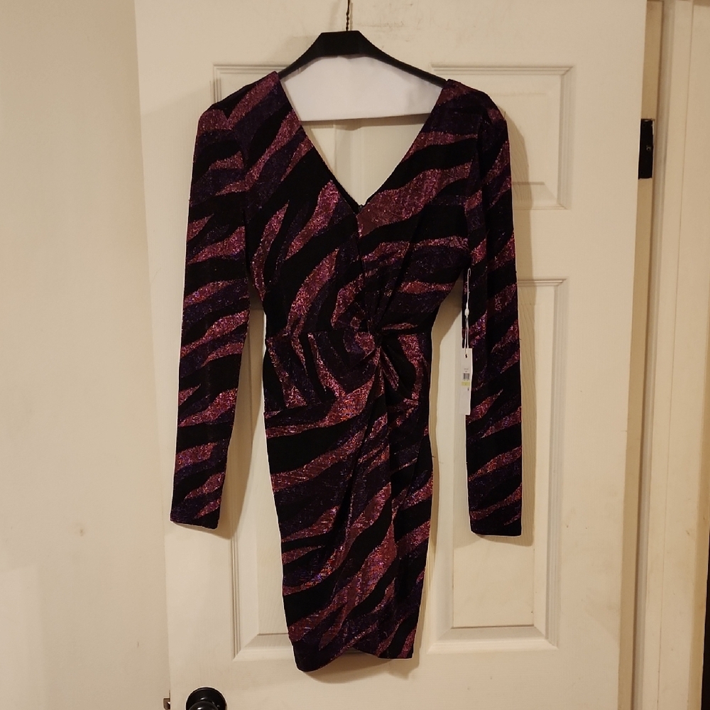 Chic Long Sleeve Black and Pink Dress